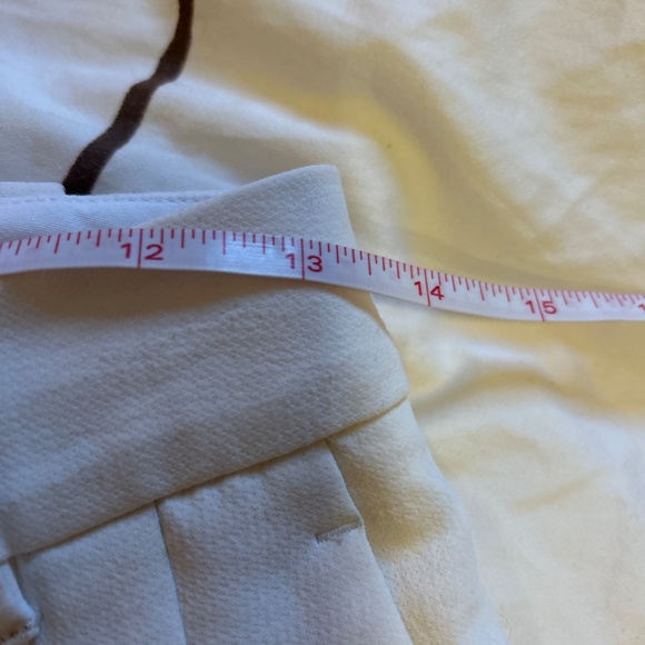 Aritzia Effortless Pants Size 6 - Picture 5 of 6